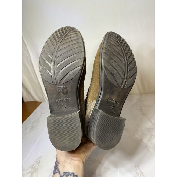 Aetrex Beth Brown Suede Leather Chelsea Boot Women Size 39 US 8 - Picture 4 of 8